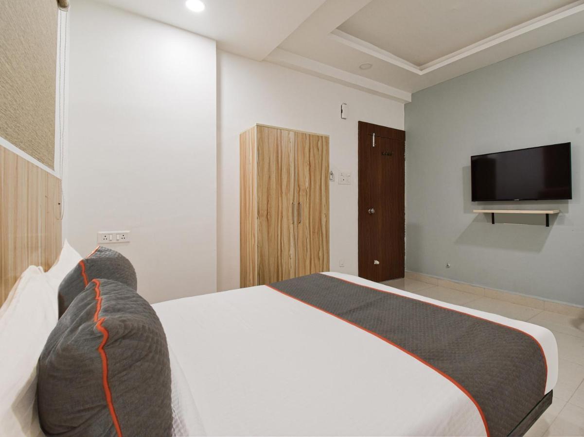 Oyo Townhouse 498 Hotel Western Nagpur Exterior foto